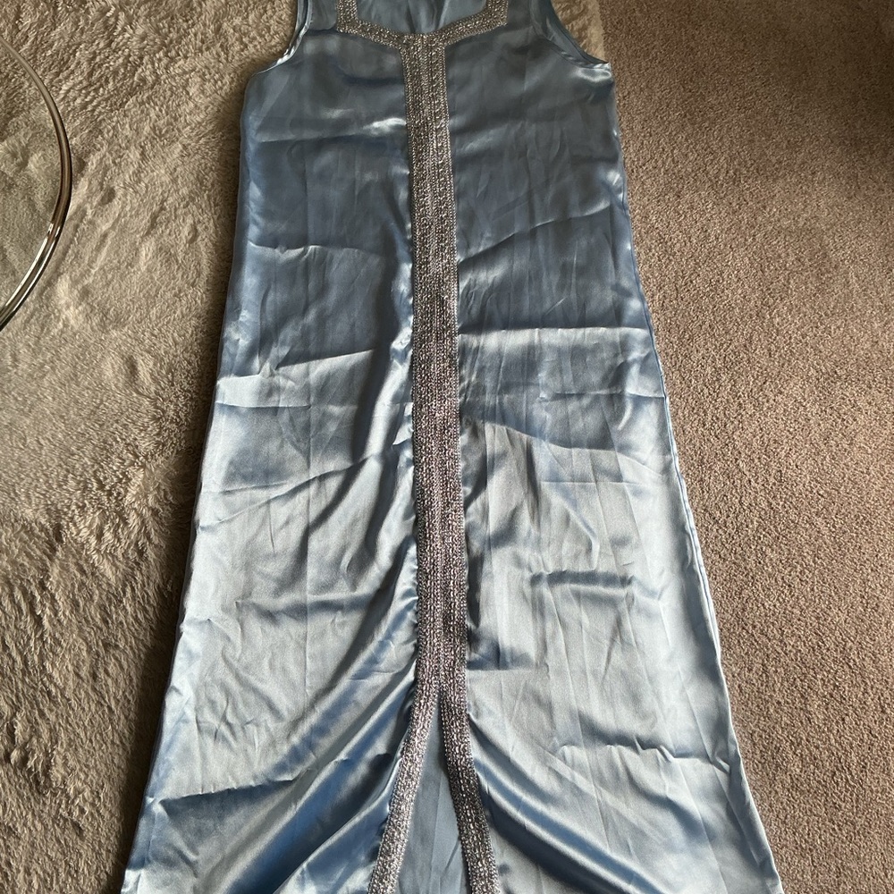 Elegant Blue Glam Gown with Silver Accents & Sheer Full Body Shawl